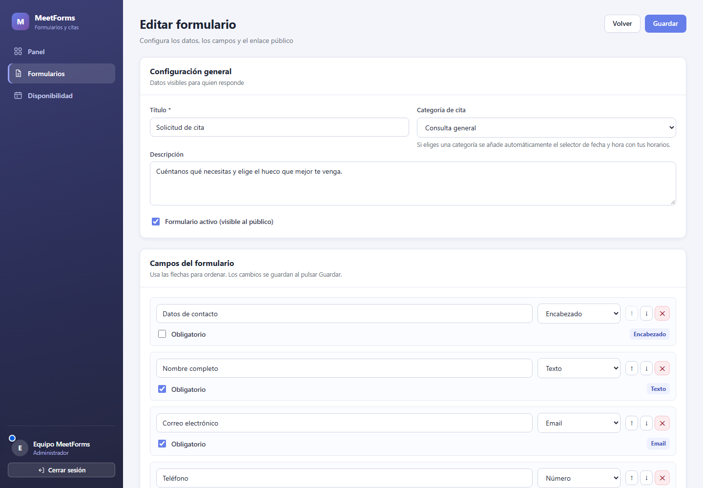 Editor de formulario con configuración general y campos ordenables